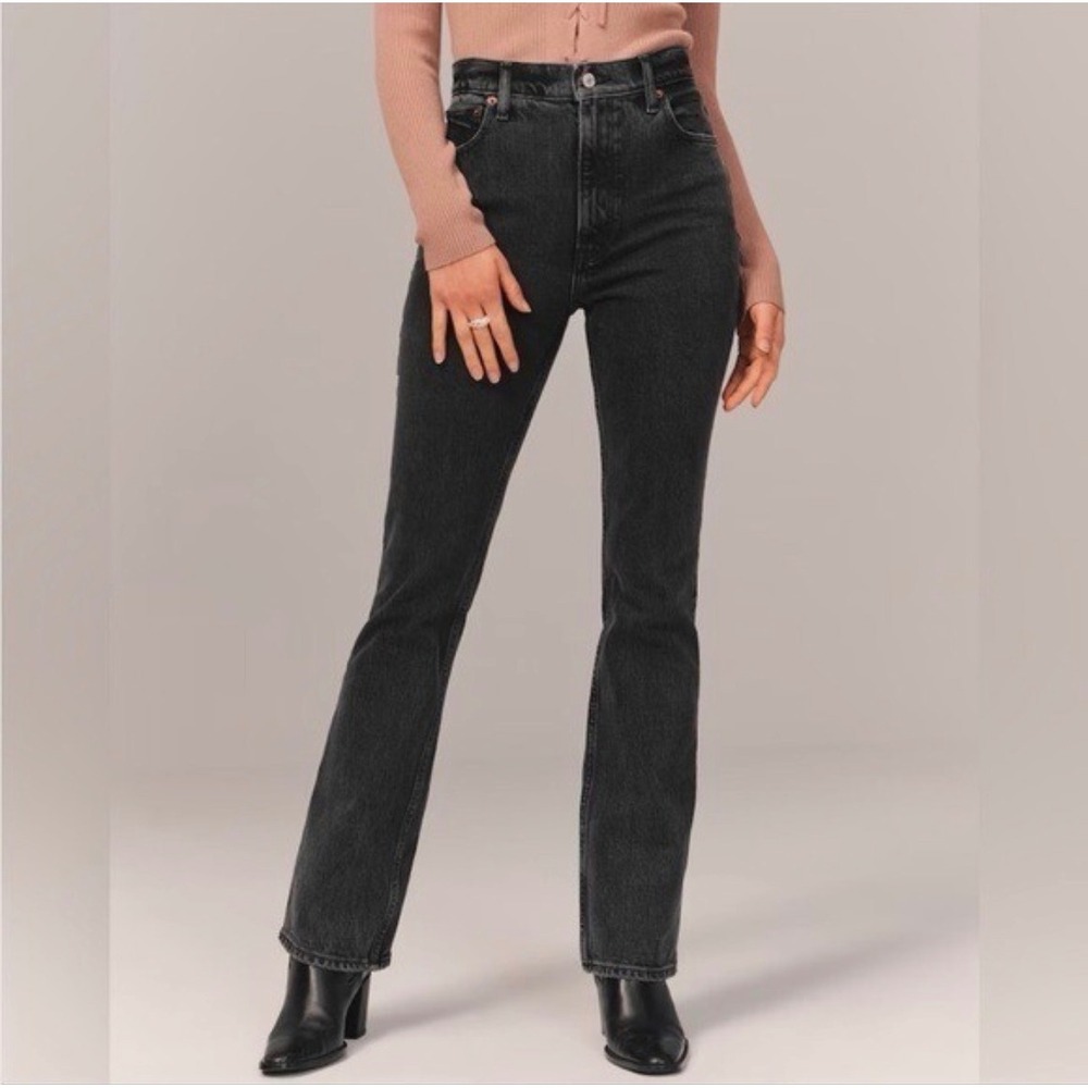 Abercrombie‎ & Fitch Curve Love 70s Vintage Flare Ultra High Rise Jeans 31s